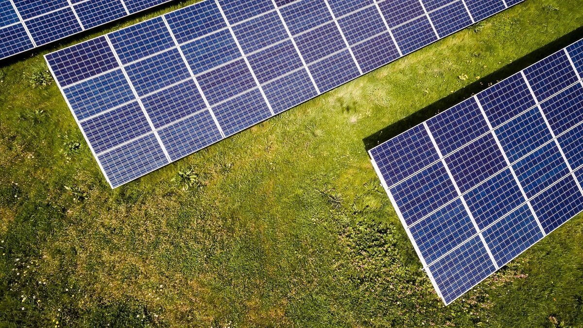 Produção de energia solar aumenta quase 80% na primeira quinzena de maio, segundo boletim da CCEE