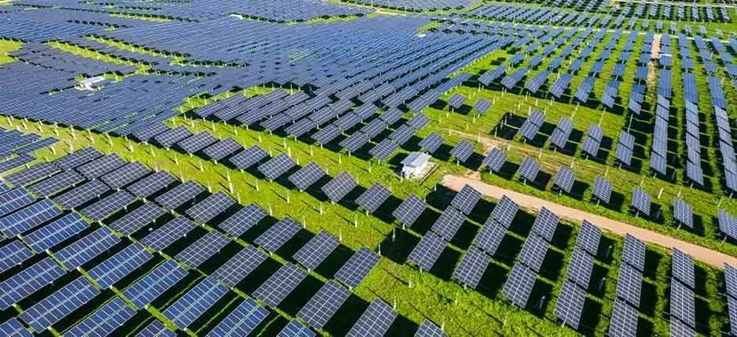 Brasil se destaca como um dos 10 países mais atraentes para investimentos em energia solar