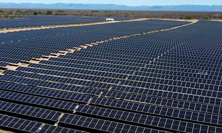 Energia solar: usinas centralizadas ultrapassam os 5% na matriz elétrica brasileira, com 10,4 GW instalados