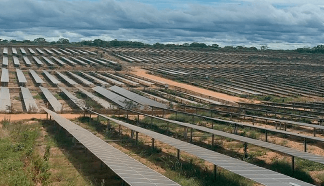 Brasil supera marca de 5 GW de capacidade instalada de usinas fotovoltaicas com geração centralizada Brasil supera marca de 5 GW de capacidade instalada de usinas fotovoltaicas com geração centralizada